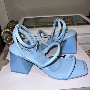 Aldo baby blue heels size 6